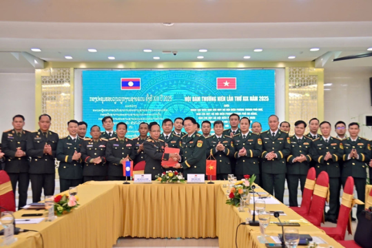 Vietnam, Laos strengthen cooperation in border protection